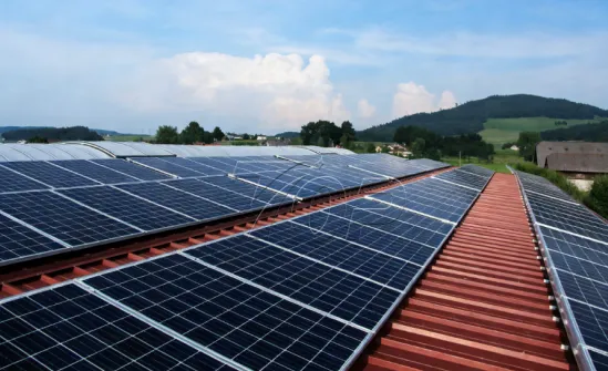 Pemasangan Solar Bumbung: Penyelesaian Premium untuk Projek PV Perindustrian & Komersial